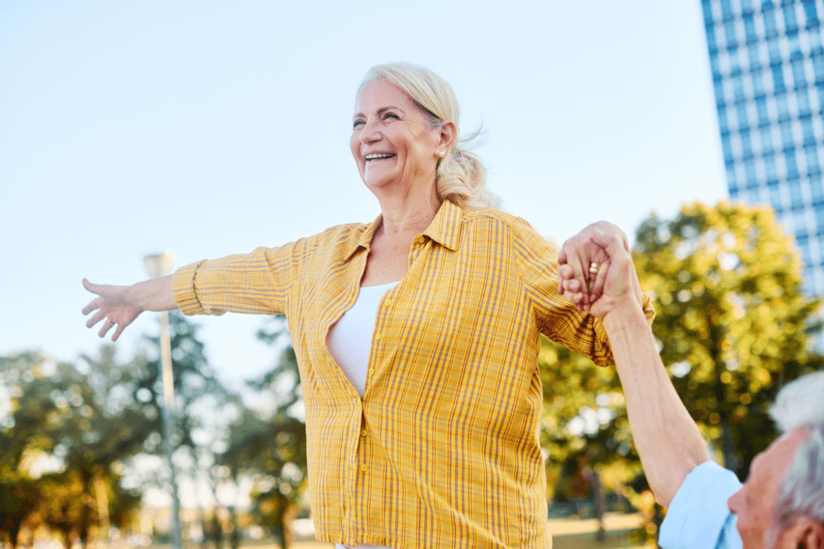 Independent living vs. assisted living — which is which? Compare them and find Oxford Senior Living communities that offer both lifestyles.